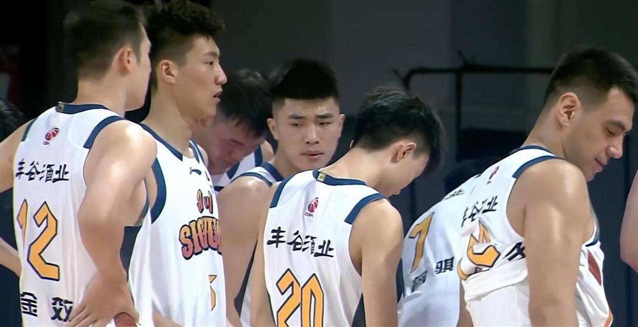 里昂连续两场取胜,势如破竹登上积分榜前列的简单介绍 里昂连续两场取胜,势如破竹登上积分榜前列的简单介绍