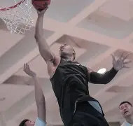 关于重伤回归球员开挂，球队备战再添利好的信息