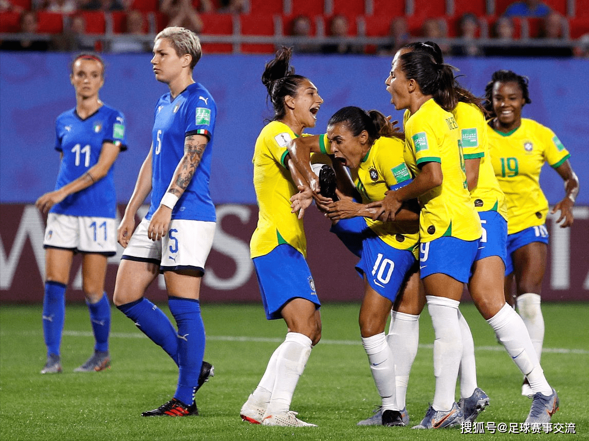 九州娱乐登录入口-哥伦比亚女足燃情赛场，勇夺胜利的简单介绍