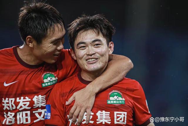 九州娱乐-绿城客场碰上恒大，战斗到最后时刻才定胜负